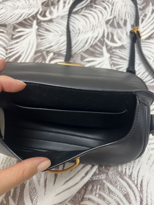 Сумка Charles & Keith