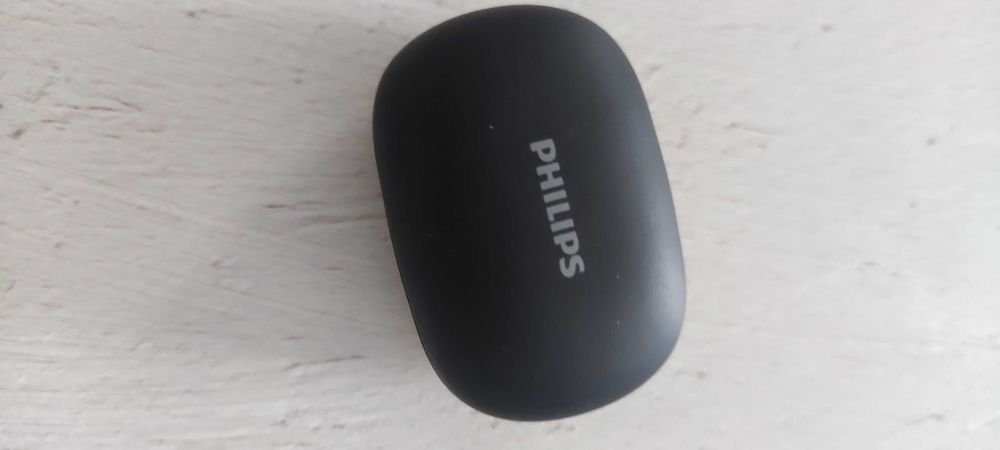 Casti wireless bluetooth in ear Philips Taut102BK