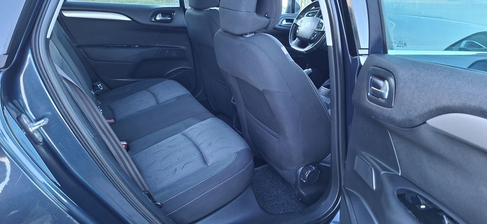 ~Citroen C4~Motor 1.6 e Hdi~An 2012~Euro5~