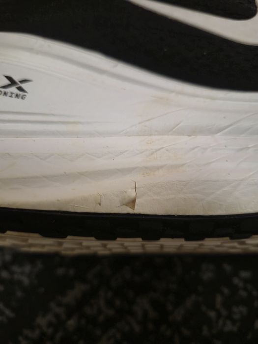 Nike vomero plus (оригинални) 45.5