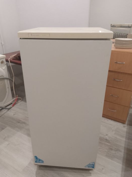 Продается холодильник Атлант БУ в отличном состоянии