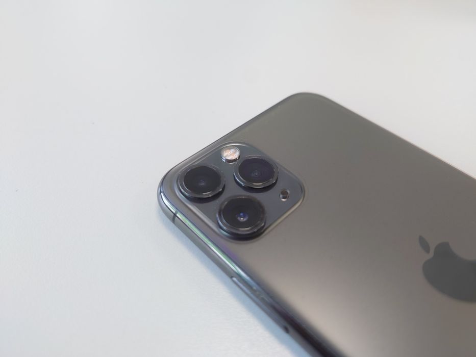 Продажа/обмен айфон 11 про 256гб