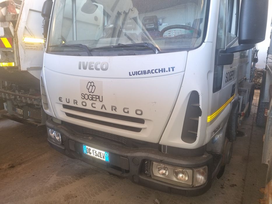 Dezmembrez iveco eurocargo euro 5