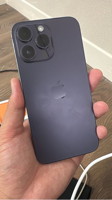 Продам Iphone 14 pro max