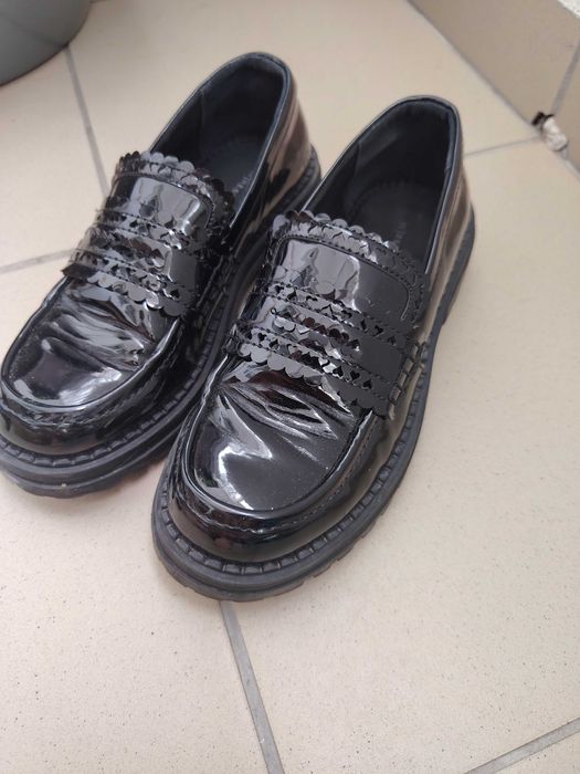 Mocasini Reserved numărul 35 culoare neagra