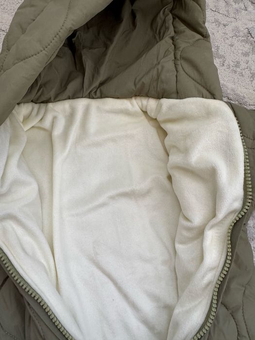 Продам детский комбинезон. Весна-осень.