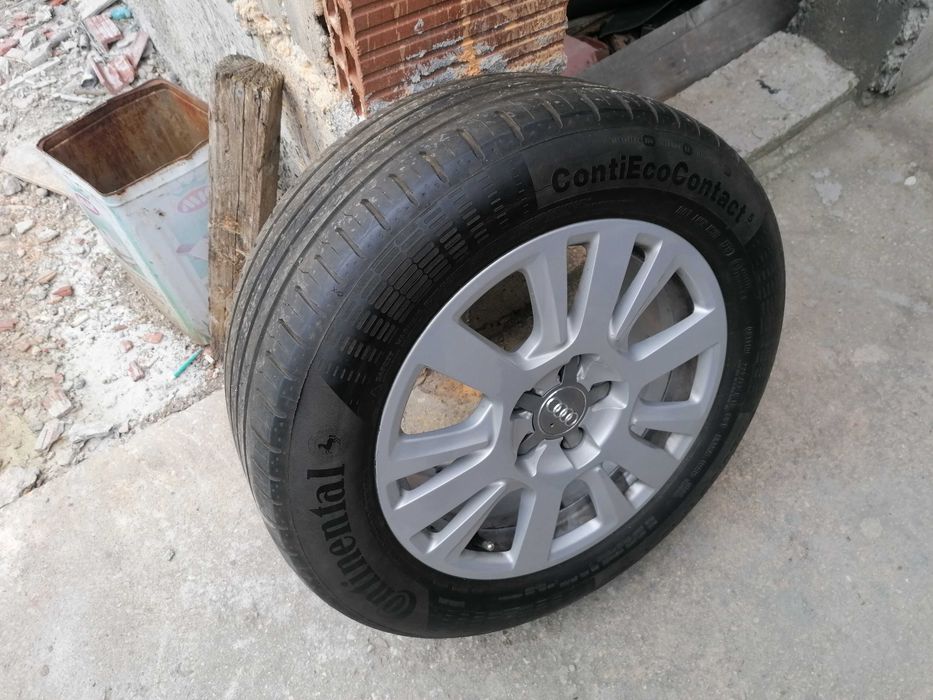 Продам лети джанти с гуми за Ауди. 5бр. 225х55х16