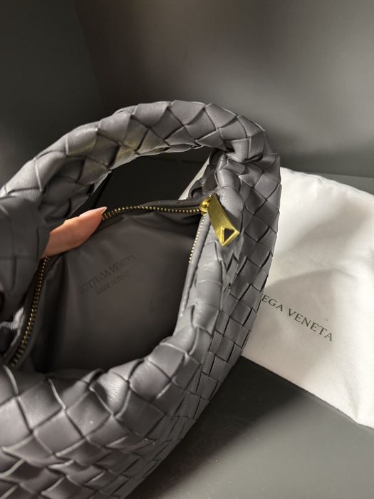 чанта bottega venetta jodie