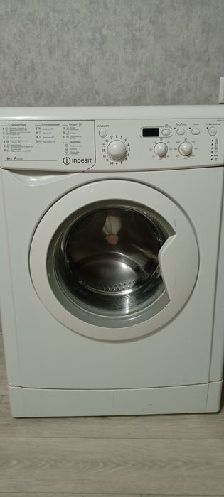 Продам б/у стиральную машинку автомат