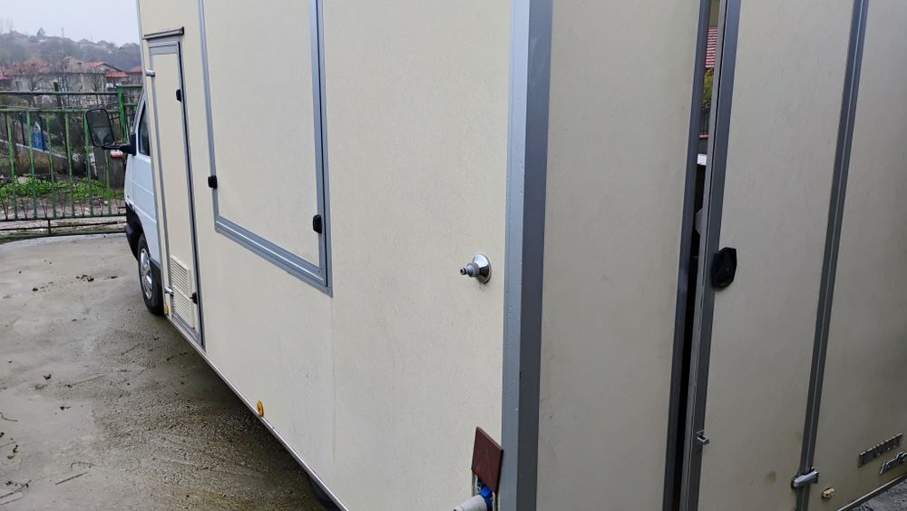 Търговски кемпер