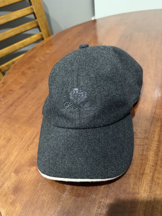 Кросовки zara  36 р