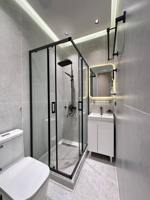 Evro uchaska 1.5 Sotix 6 xona Sergeli xonabod kotta 50 metr