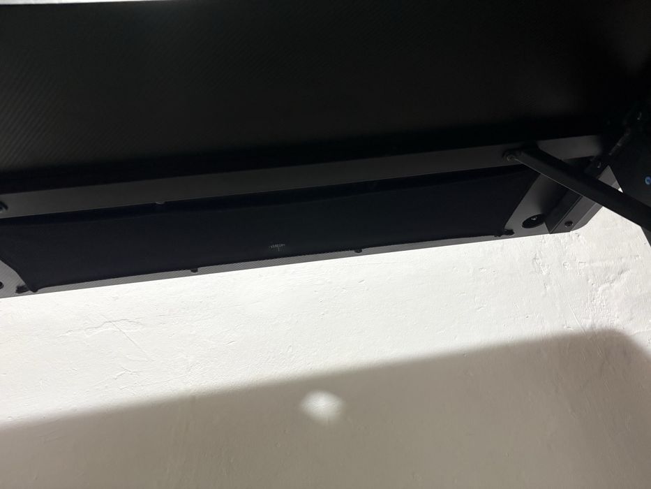 Vand birou gaming cu rgb URGENT!!