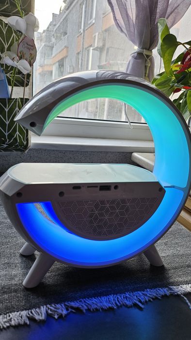 модерен Bluetooth високоговорител BT-3401 с LED светлина за настроение