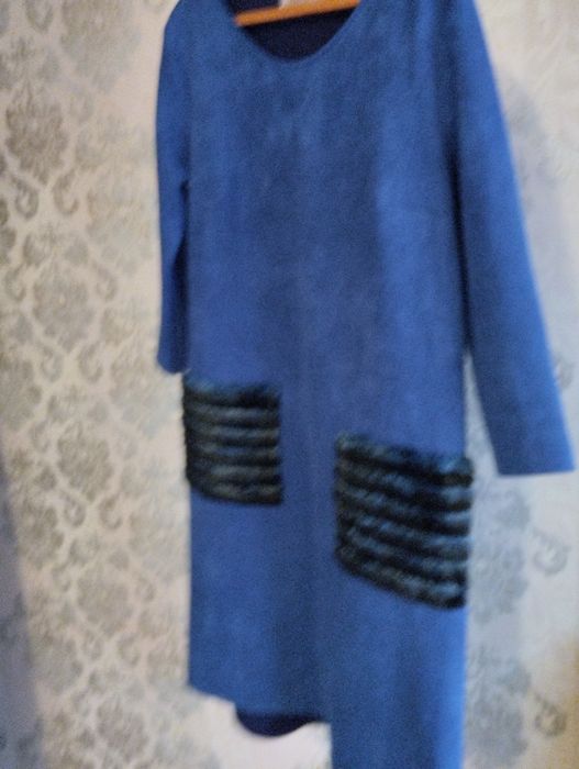 Продам платья р48.