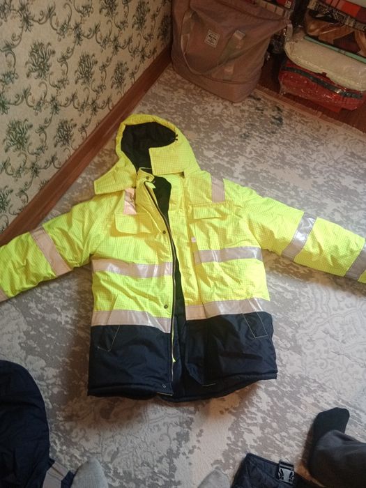 Куртка зимний сатылады