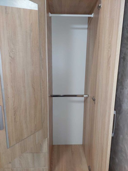 Мебели - гардероб, скрин, бюро, нощно шкафче и етажерка LEGO Нови цени