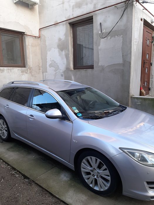 Vând Mazda  6 an 2009