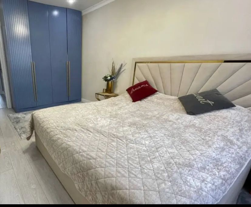 Продам 2 спальную кровать