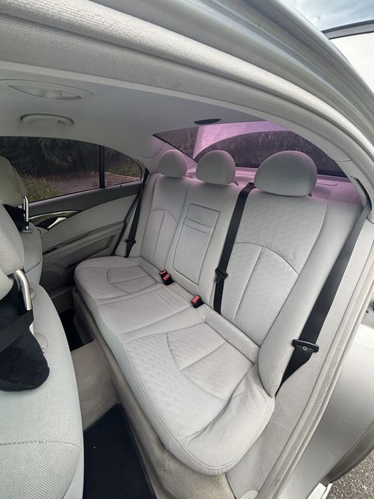 Mercedes E-Class W211