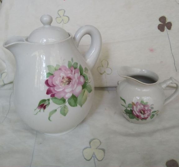 Кувшин и молочник