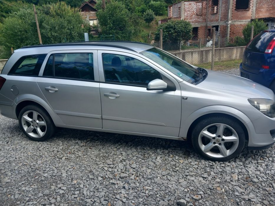 Opel Astra H - 1.9cdti-101кс./2007/ -на части