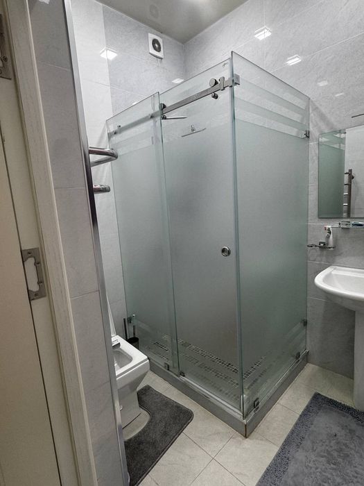 Продаётся квартира срочно Шайхонтохурском районе Ц15 метро гафур Гулом