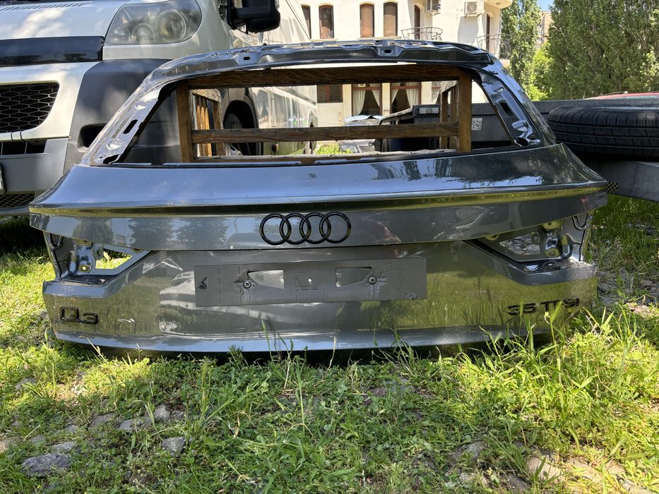 Капак Задна врата Багажник Ауди/Audi Q3