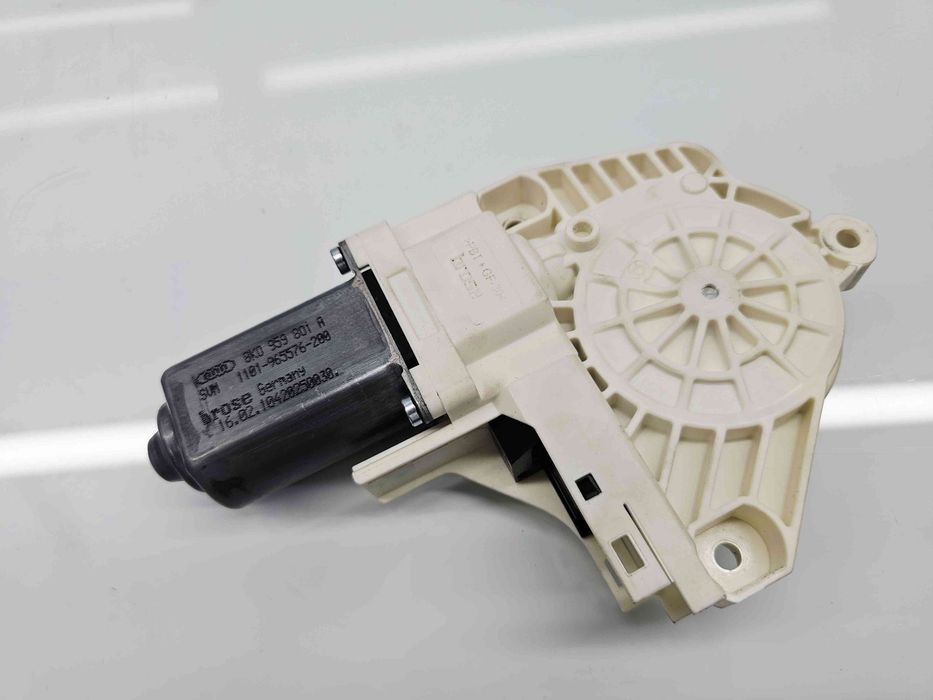 Motoras geam stanga fata Audi A4 (8K5, B8) Avant [Fabr 2008-2015]