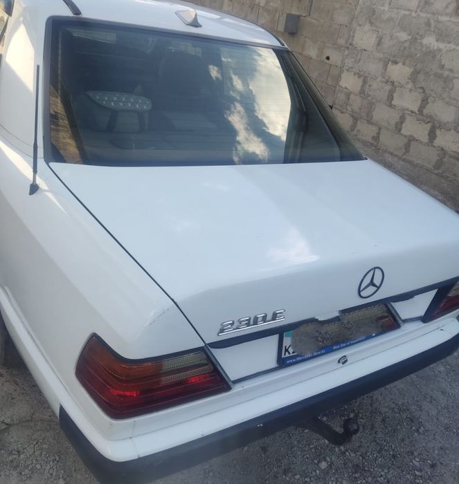 Продам мерседес бензин 230