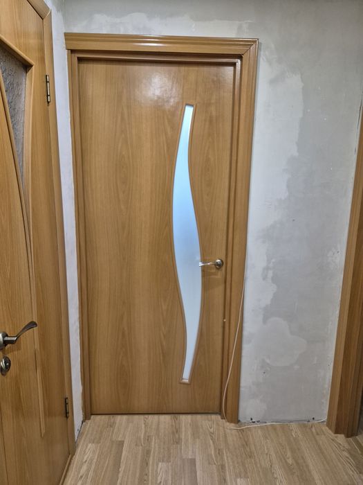 Продам бу межкомнатные двери