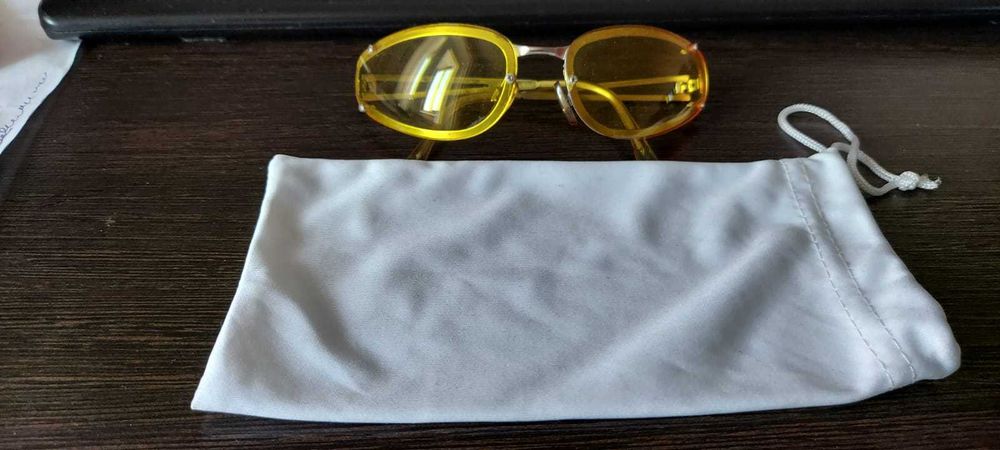 Солнцезащитные очки