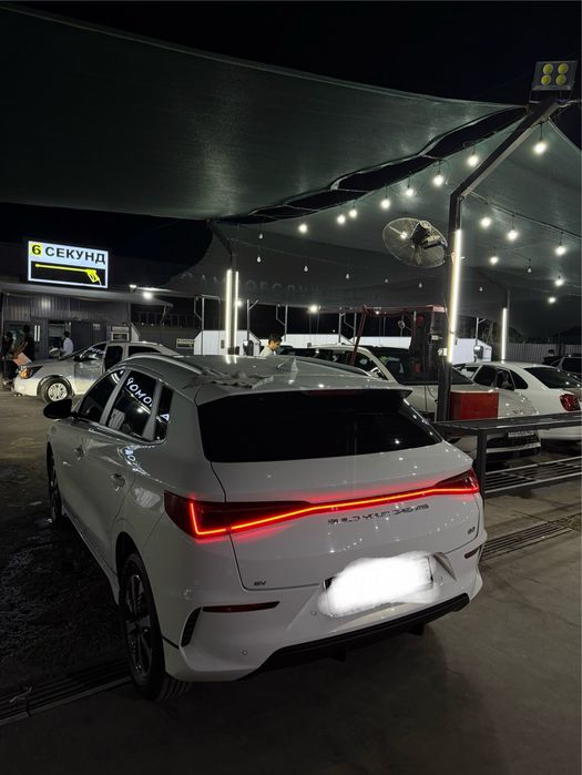 Продается BYD E2 2023