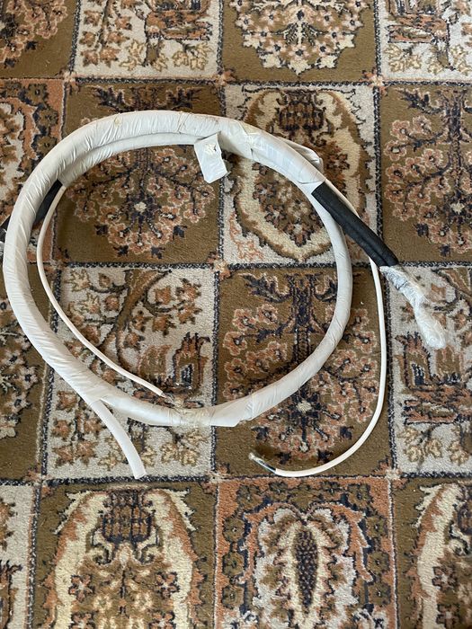 Монтажный комплект на кондиционер.