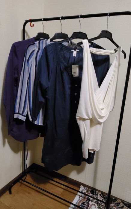 Продам женские блузки