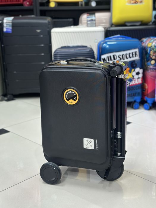 Электронный чемодан скутер / smart chemodan