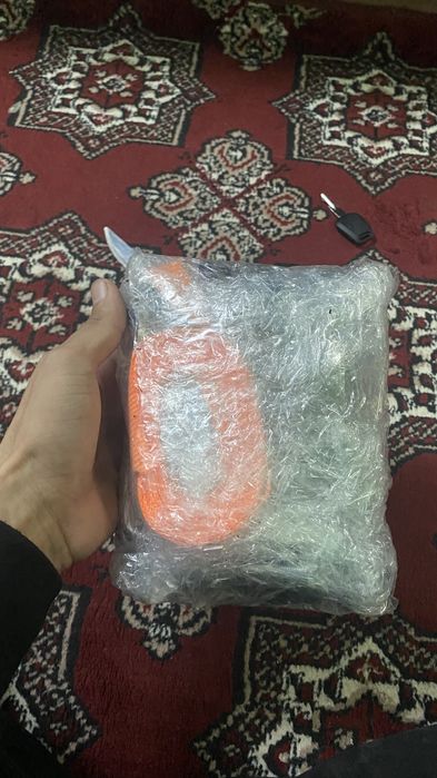 Avtobox mashina tepasidaki box