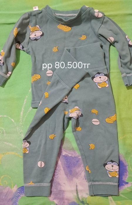 вещи на девочку до года