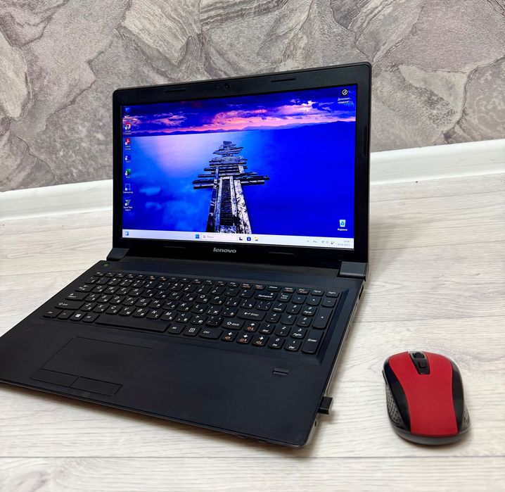 Ноутбук Lenovo core i5 Nvidia GT 720M ОЗУ 8 gb SSD 120 gb HDD 1000 gb