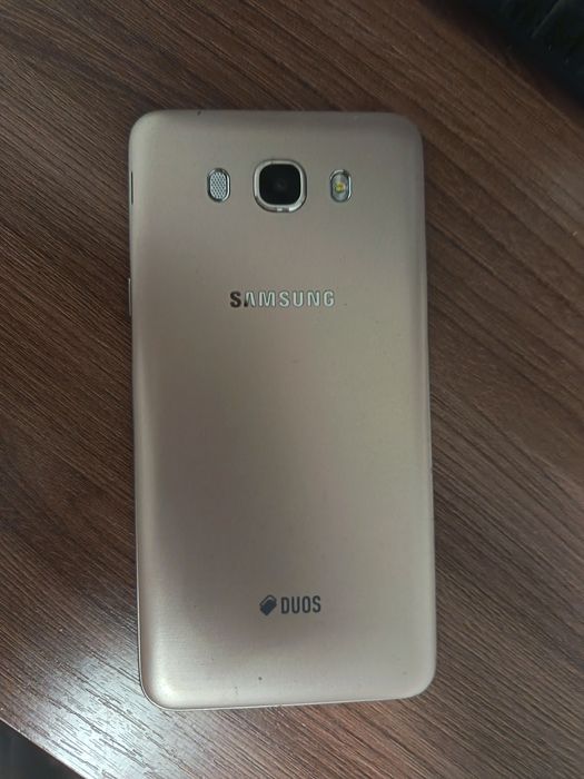 Samsung Galaxy J7 2016 на запчасти