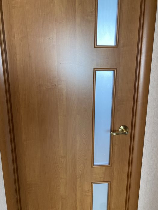 Продам межкомнатные двери