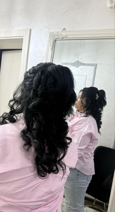 Coafuri si makeup