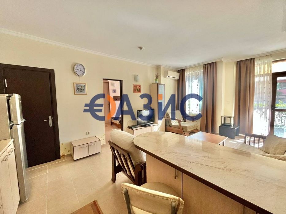 Продава се Двустаен апартамент в Свети Влас - 66 кв.м за 610 €/кв.м - Снимка #6