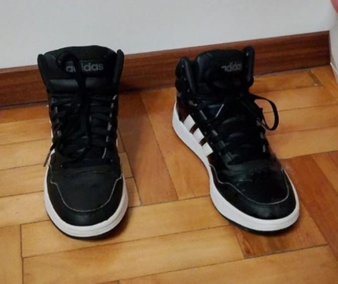 Vand addidasi adidas hoops 2.0 mid