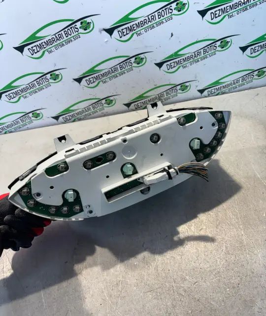Ceasuri bord Ford Focus 2001 1.6 MT (101 hp)