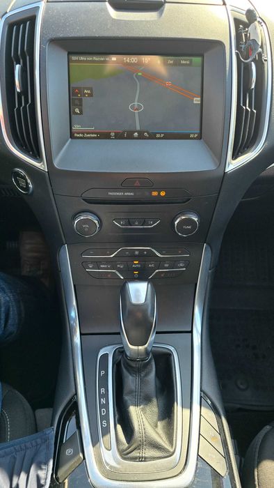 Ford S-Max 2.0 TDCi Titanium Automat Full Option ACC distributie noua