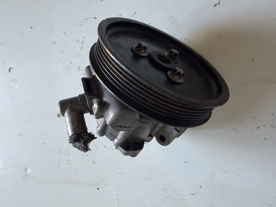 Насос ГУР Mercedes W211 E270 CDI