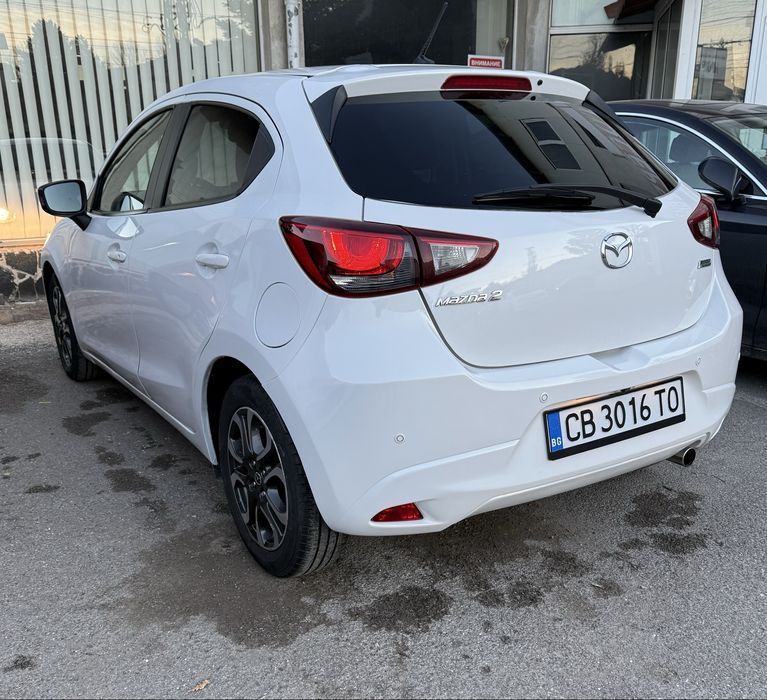 Mazda 2 Skyactiv Мазда 2