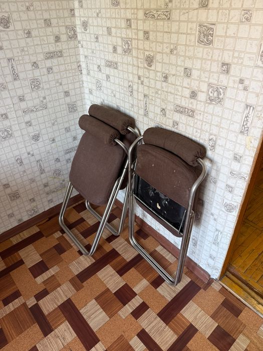 Отдаю бесплатно мебель, только самовывоз.