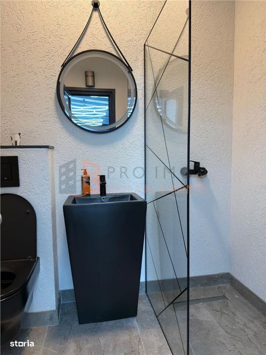 Cladire de birourilocuinta tip P+M in zona Garii